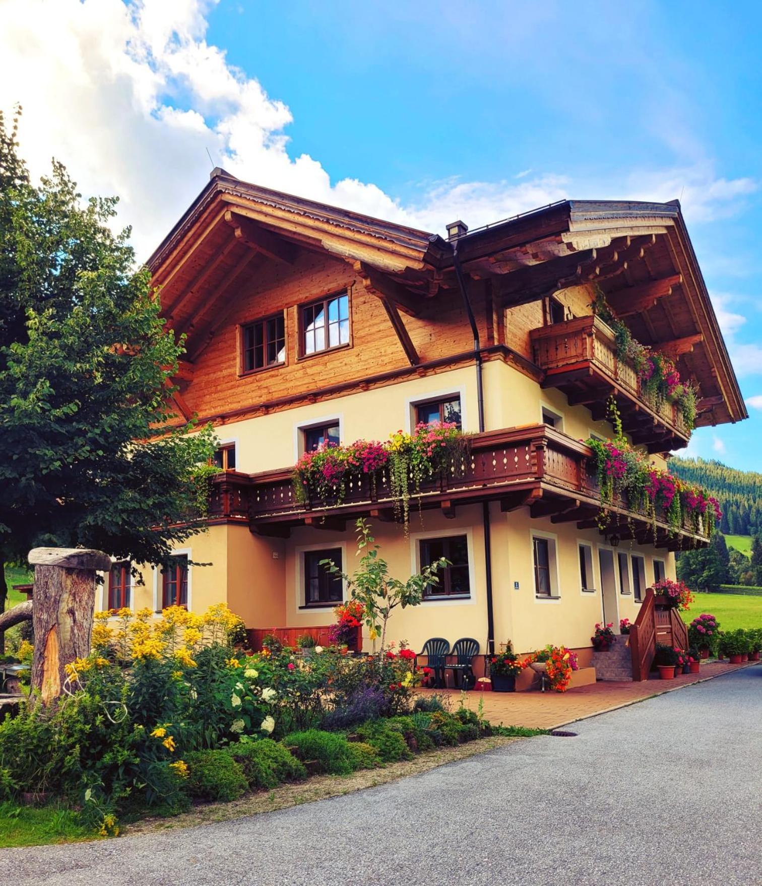 Arche Hof Oebristhof Apartment ไคลนาร์ล ภายนอก รูปภาพ