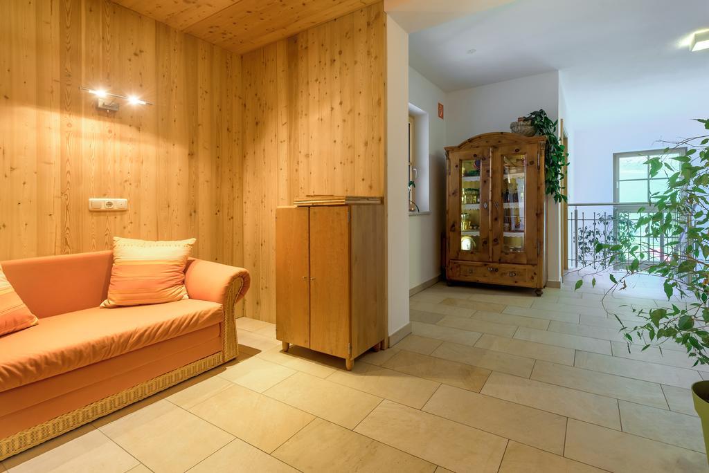 Arche Hof Oebristhof Apartment ไคลนาร์ล ภายนอก รูปภาพ