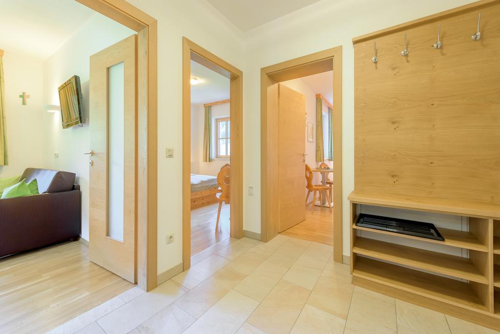Arche Hof Oebristhof Apartment ไคลนาร์ล ภายนอก รูปภาพ